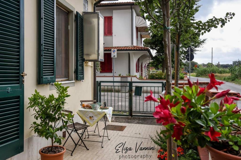 Ferienwohnung Casa Letizia Ponsacco Exterior foto